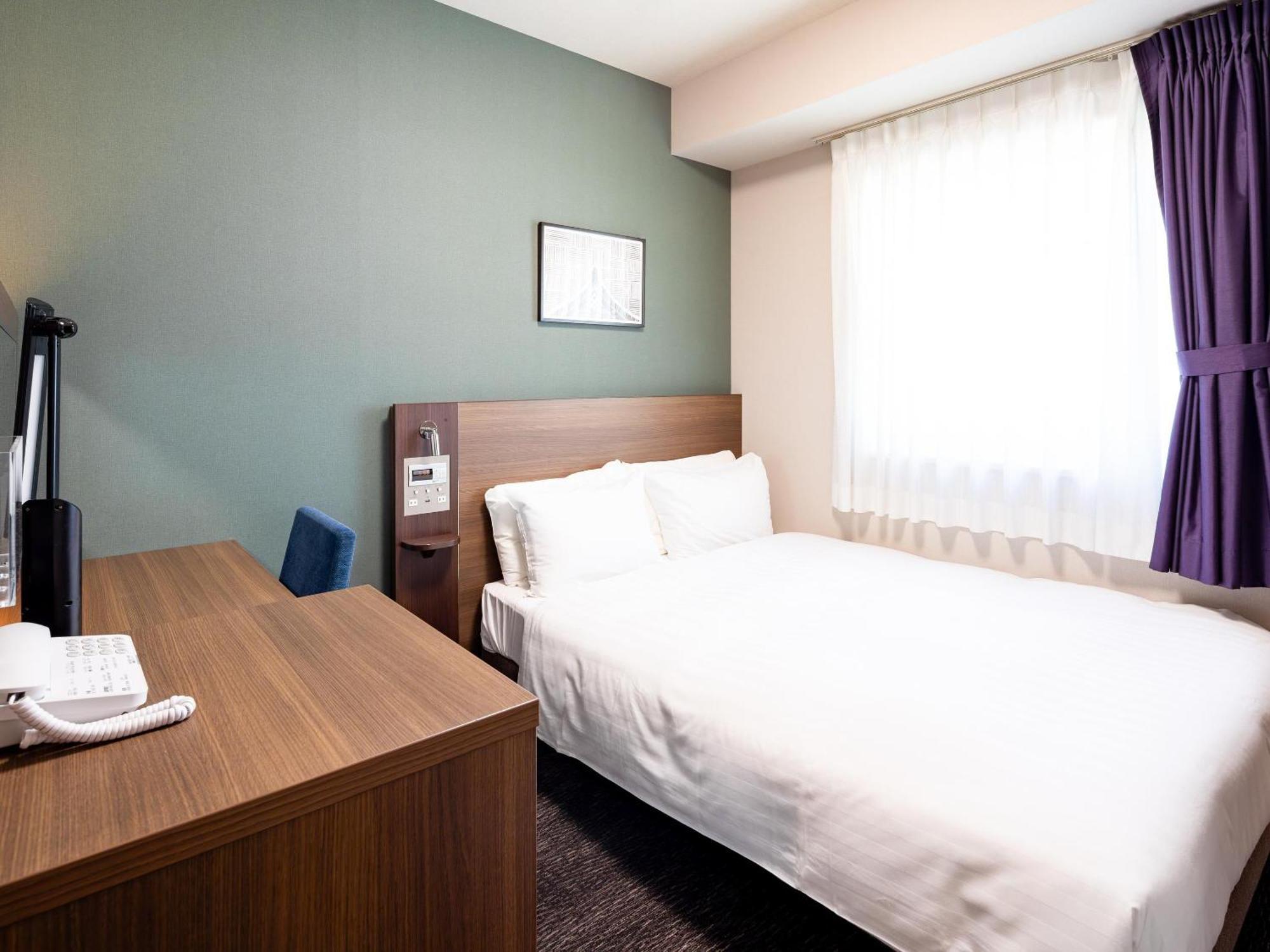 Comfort Era Higashi Kanda 3*